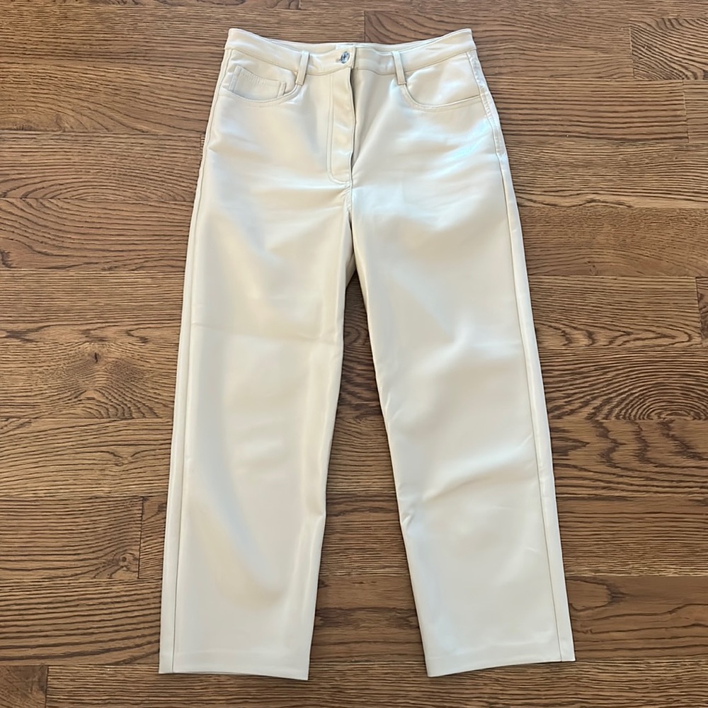 Wilfred Vegan faux leather cropped jeans from Aritzia camel color size 8